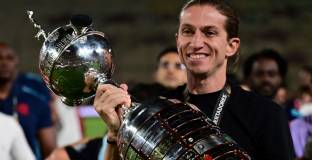 Филипе Луис след уволнението: Футболът е направен от цикли и нашият беше исторически