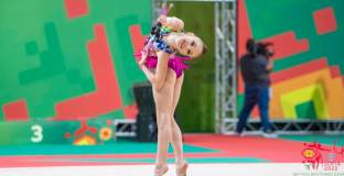 Николова взе и сребро на лента 