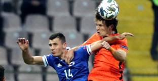 Лалетата спечелиха само точка при визитата си на Босна и Херцеговина