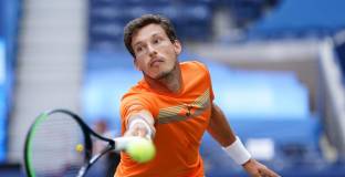  Циципас продължава, Кареньо-Буста с изненадваща загуба