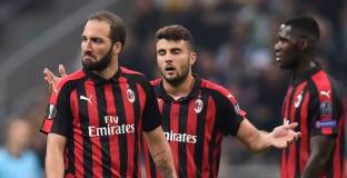 Милан разочарова феновете си и по време на празниците (видео)