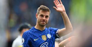  Източник: Барса поднови преговорите за Аспиликуета