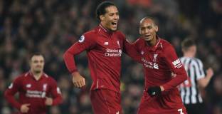 Ливърпул планира да продължи с Ван Дайк и Фабиньо