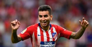 Милан е готов да продаде Силва и Кутроне заради Кореа