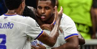 Реал Мадрид надви Интер в края (видео)