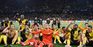 Гол в края донесе успеха на Йънг Бойс над Манчестър Юнайтед (видео)