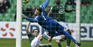 Арестуваха вратар по обвинение за изнасилване 