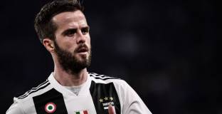 ПСЖ хвърли око на Пиянич