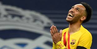  Бивши съдии смятат, че Обамеянг е заслужавал картон