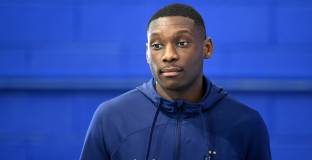 Айнтрахт не е готов да продаде Коло Муани на Байерн за 80 млн.