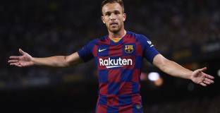 Артур иска да остане в Барселона