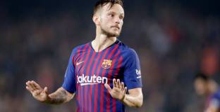 Солксяер поискал от Юнайтед да купи Ракитич за замяна на Погба