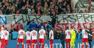 Кьолн - Шалке 04 3:0 