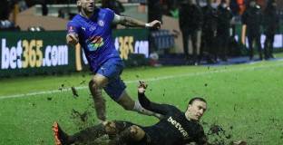 Стокпорт Каунти - Уест Хем 0:1 