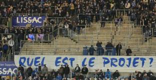 Фенове на Челси и Страсбург готвят общ протест срещу собствениците