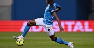  Фърдинанд: Ман Юнайтед се нуждае от нападател