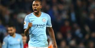 Пеп: Сити няма как да замени Фернандиньо и Агуеро