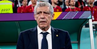 Фернандо Сантош оглави националния на Полша