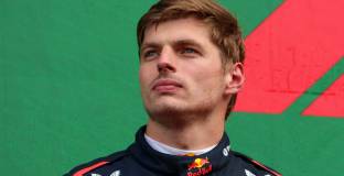 Ясно е как Верстапен може да изпревари Пиастри за титлата 