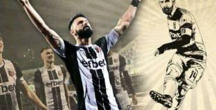  Фенклубът на Локо Пловдив: Честито, Капитане!