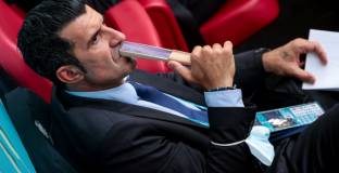 Фиго: Бъдещето на португалския футбол е светло