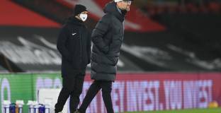 Карагър: Ливърпул няма да стане шампион, ако не купи защитник