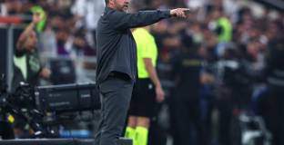 Флик забрани на млад халф да тренира в Барселона 