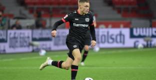 Байерн Мюнхен се интересува от 18-годишен халф