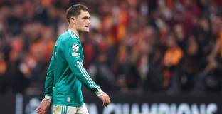 Карагър: Вирц трябва да бъде изваден от състава 