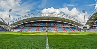 Челси ще стартира с победа над Хъдърсфийлд