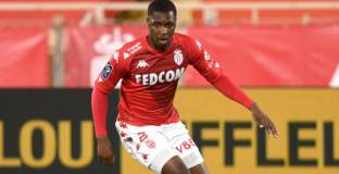 Бало-Туре стана играч на Милан