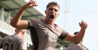 Лутън Таун - Тотнъм 0:1 