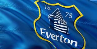 Евертън обяви, че е отстранил футболист във връзка с разследване 