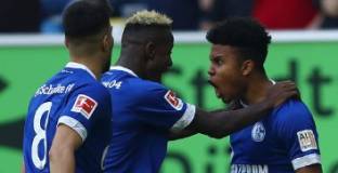 Фортуна Дюселдорф - Шалке 04 0:2 