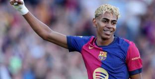 Ямал планира да купи дома на Пике и Шакира