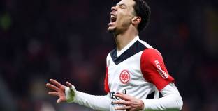 Екитике се присъединява към Ливърпул 