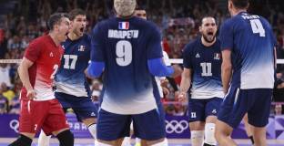 Французите отнесоха поляците във финала на волейбола