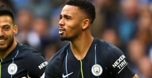 Ман Сити достигна финала на ФА Къп