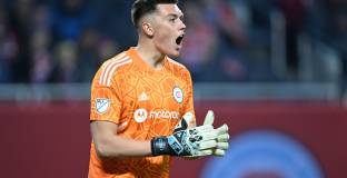 Челси изпрати Слонина в Белгия