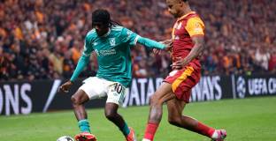 Пресслужбата на Галатасарай се подигра с Ливърпул