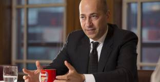 Газидис обеща още трансфери в Арсенал 