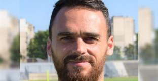 Берое изгони трима и подписа с вратаря на Дунав