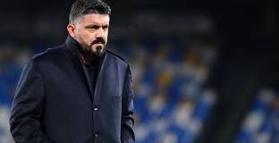 Наполи насрочи тренировки въпреки забраните