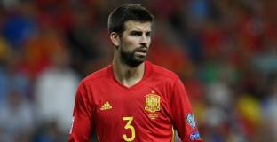 Федерацията на Испания: Пике остава в националния 