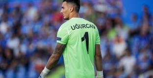 Ливърпул поглежда към турски национал 