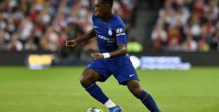 Челси ще предложи нов договор на контузения Хъдсън-Одой