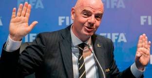 Инфантино: 48 отбора могат да участват още на Мондиал 2022