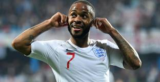 Англичаните могат да напуснат терена в мача с България