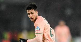 Груев с цял мач при загуба на Вердер срещу Айнтрахт