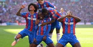 Кристъл Палас, Фиорентина и Майнц дебнат Арда и Левски на прага на основната фаза